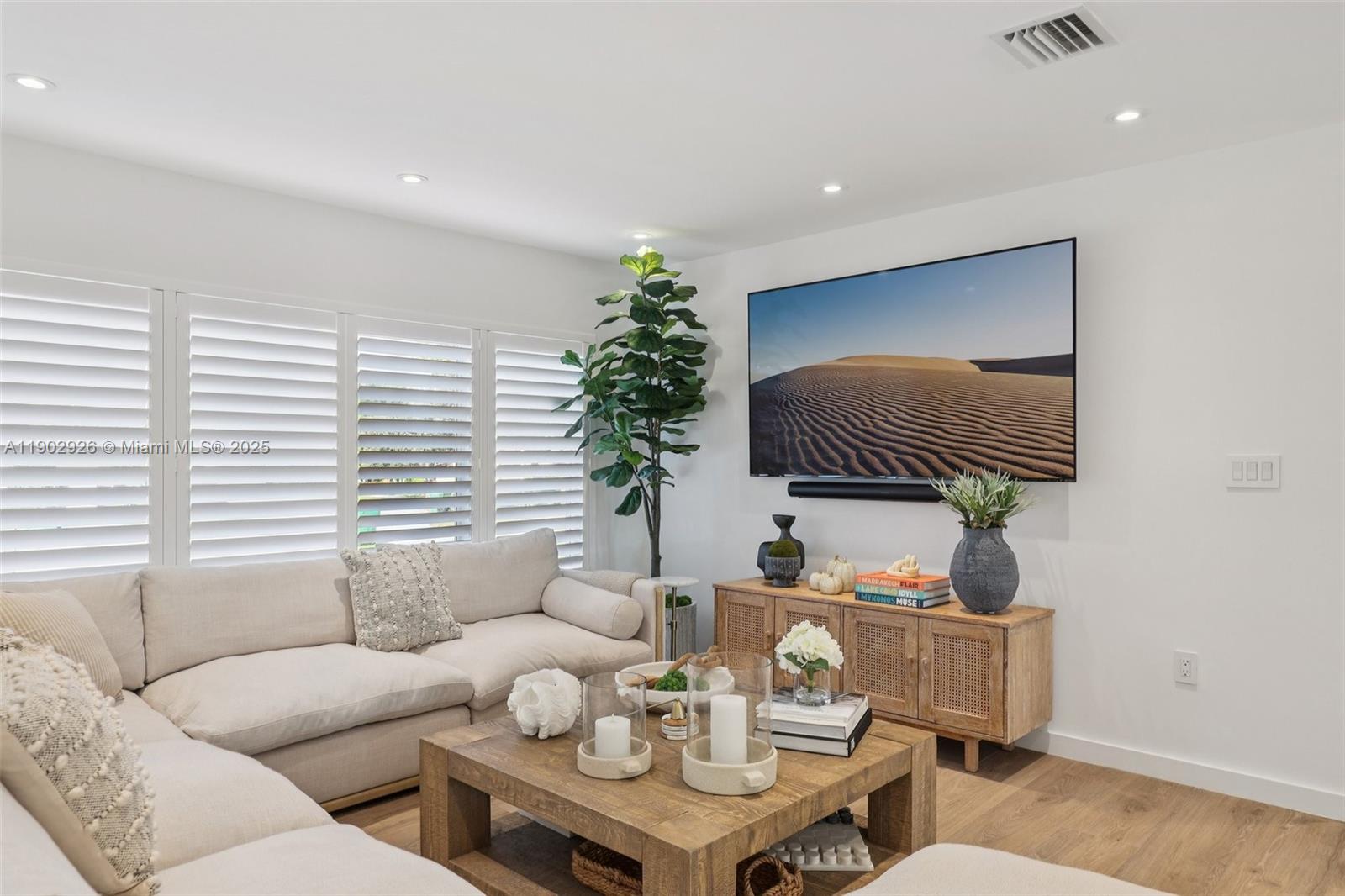 WESTBROOKE GARDENS - Residential