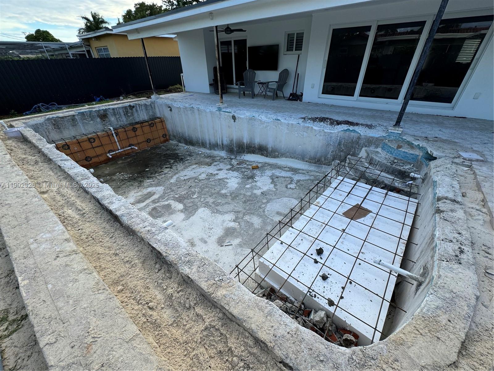 WESTBROOKE GARDENS - Residential