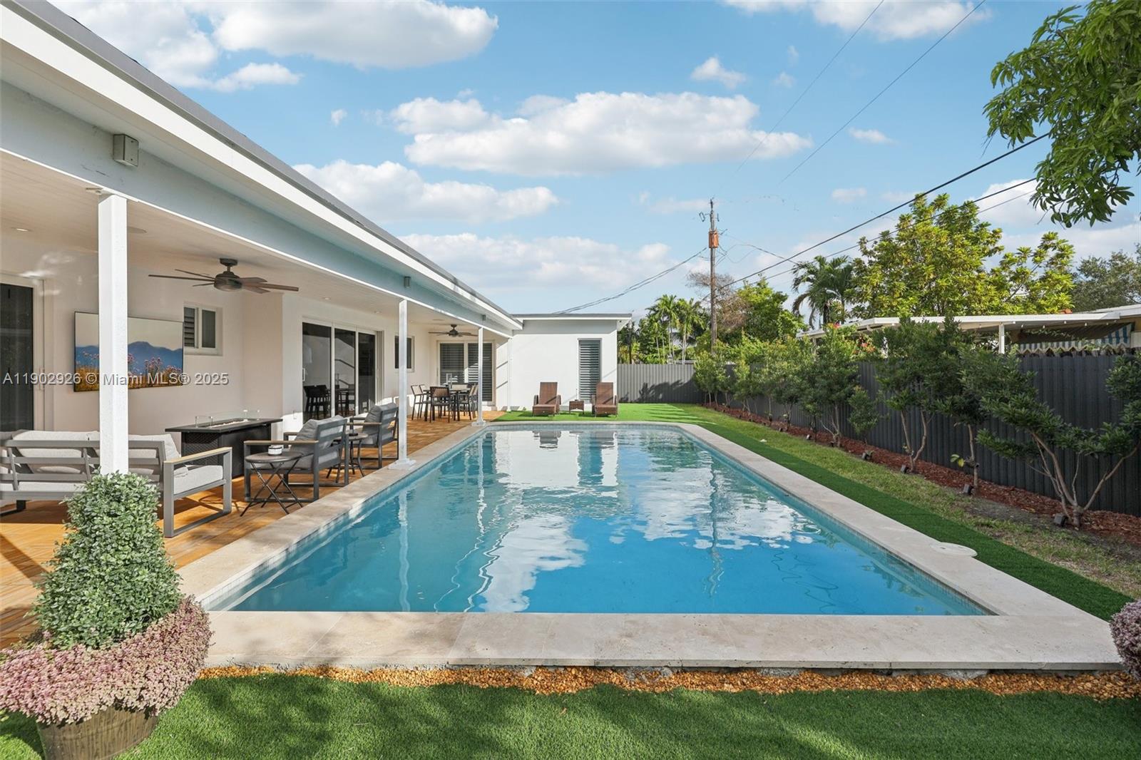 WESTBROOKE GARDENS - Residential