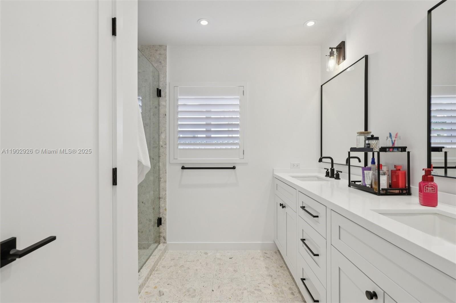 WESTBROOKE GARDENS - Residential