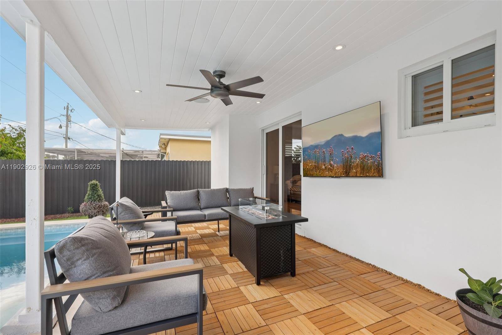 WESTBROOKE GARDENS - Residential