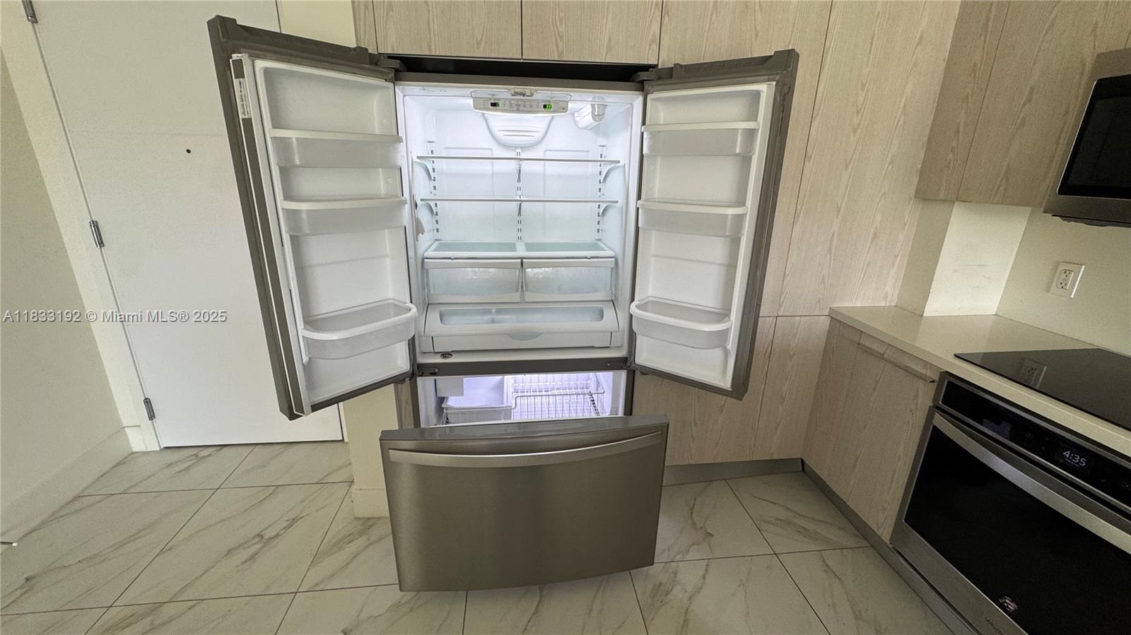 METROPICA NORTH TOWER ONE - Residential Lease