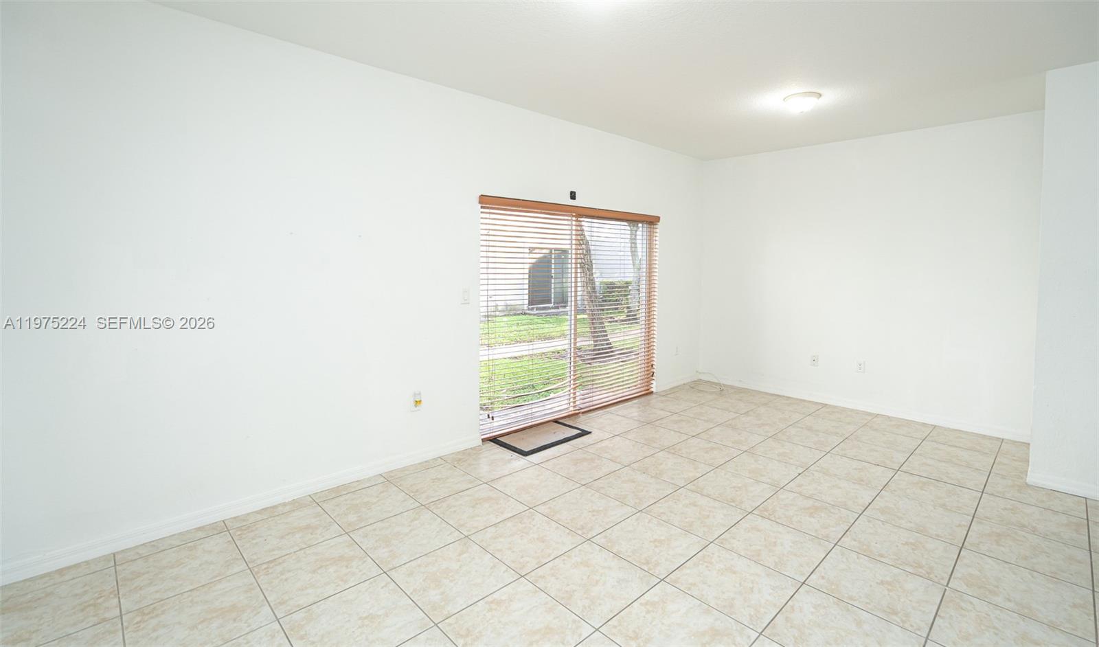 LAS TERRAZAS AT VIZCAYA C - Residential