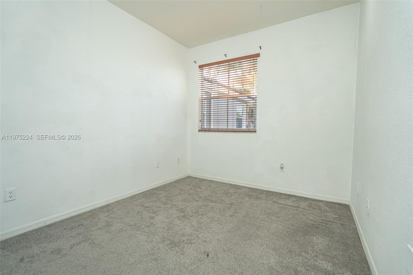 LAS TERRAZAS AT VIZCAYA C - Residential