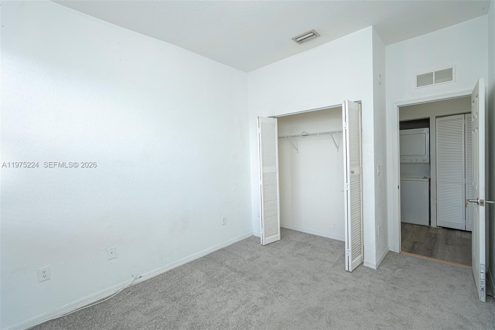 LAS TERRAZAS AT VIZCAYA C - Residential