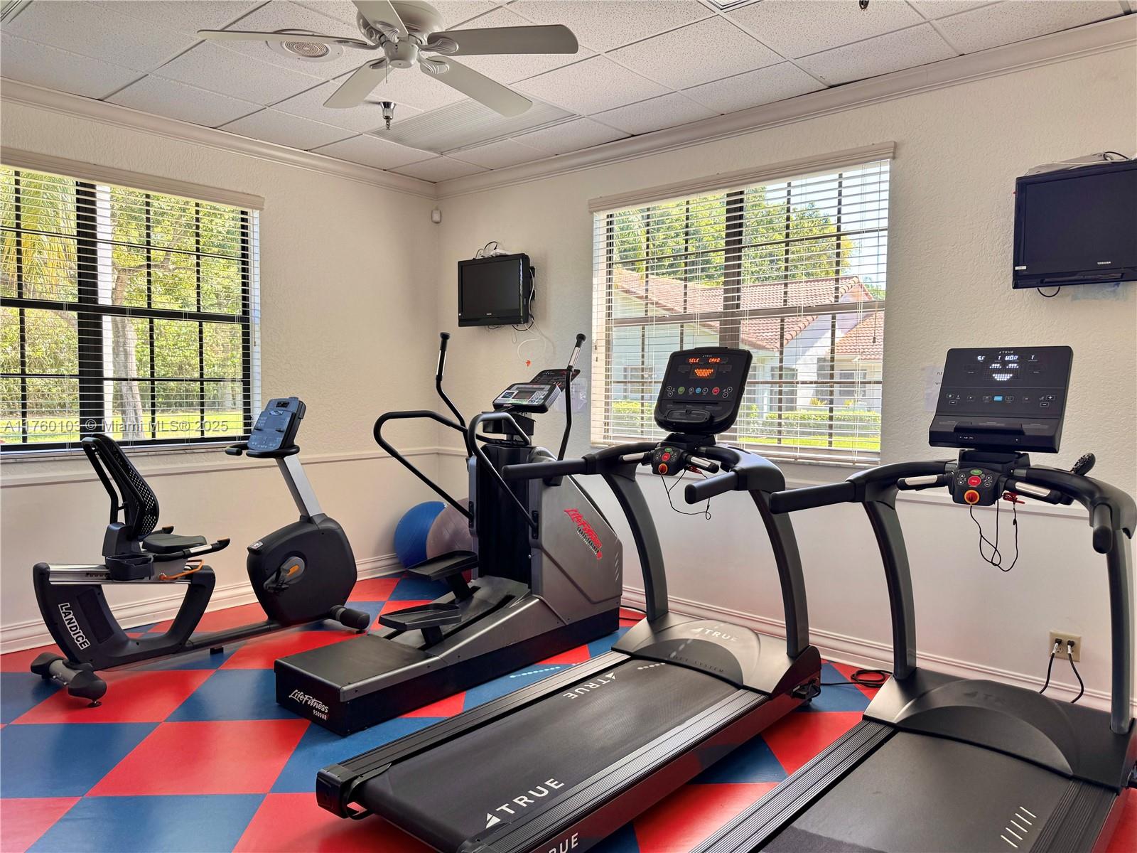 SUN VALLEY EAST CONDO - Residential