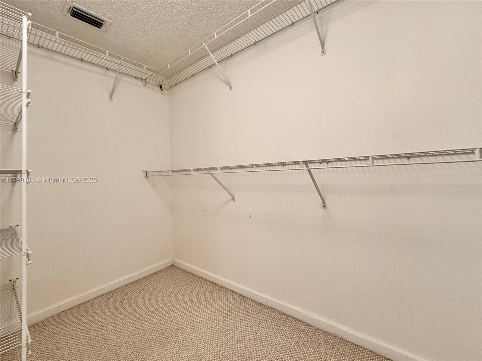 SUN VALLEY EAST CONDO - Residential