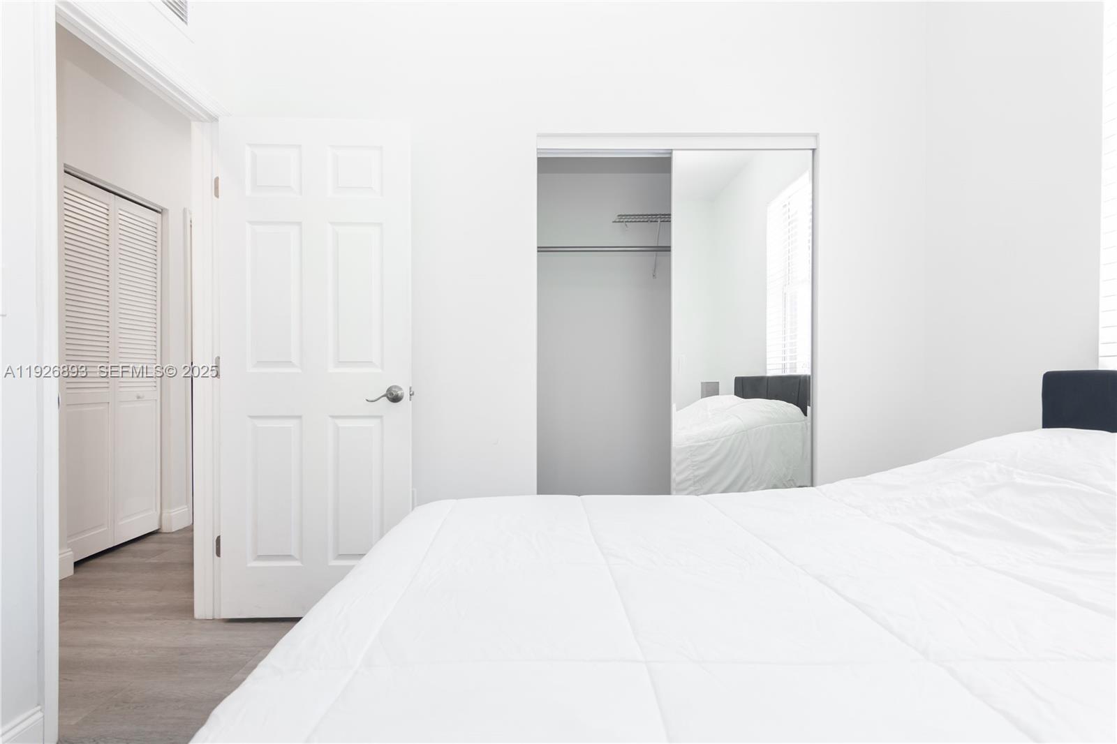 RIVER PARK - Residential Income