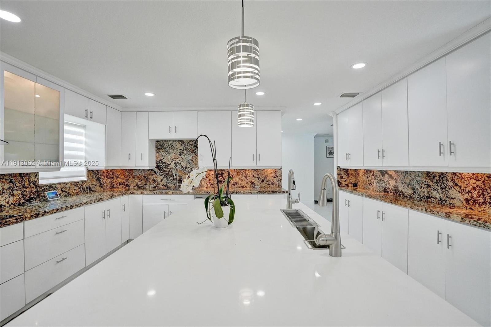 FOREST HILLS SOUTH - Residential