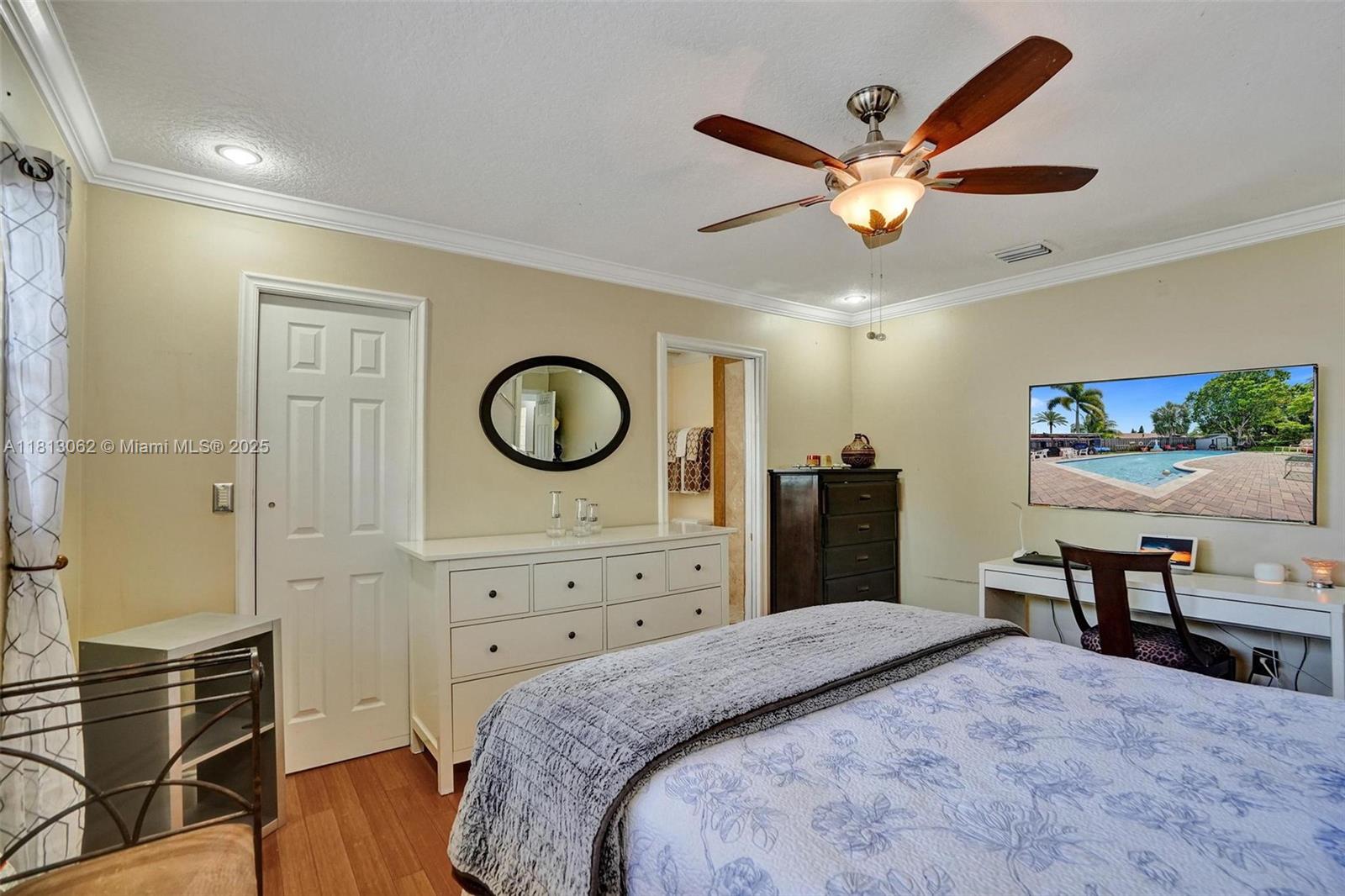 FOREST HILLS SOUTH - Residential