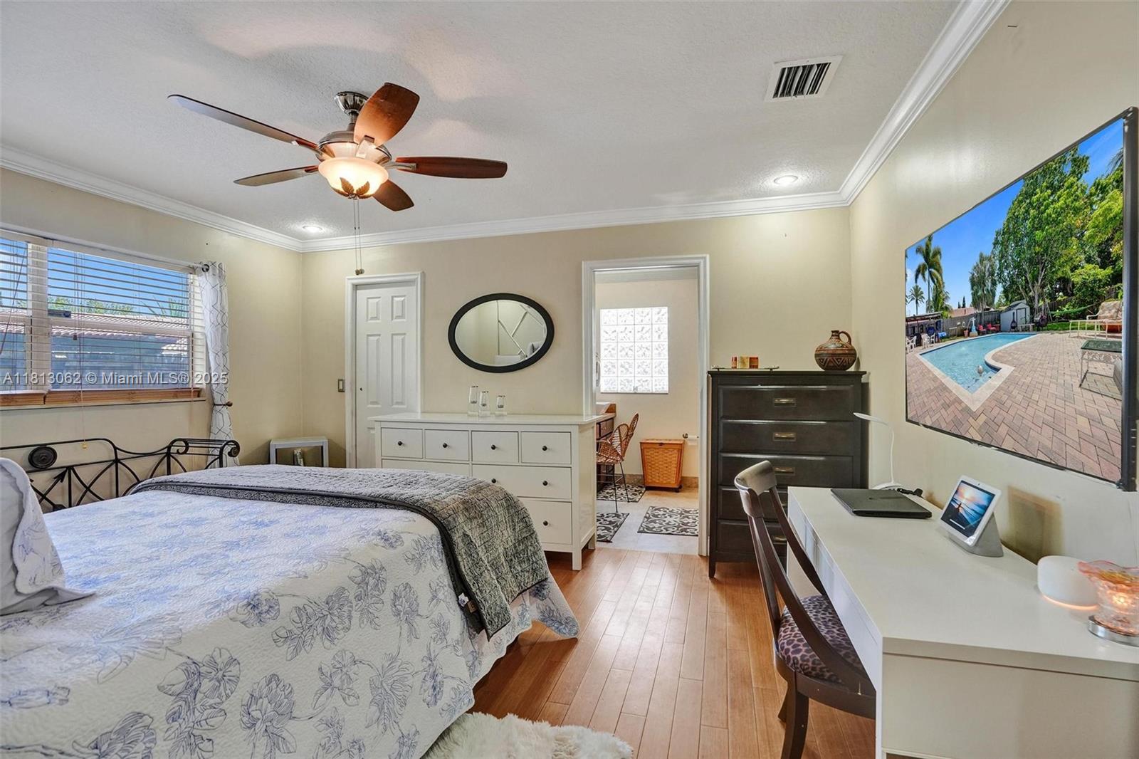 FOREST HILLS SOUTH - Residential