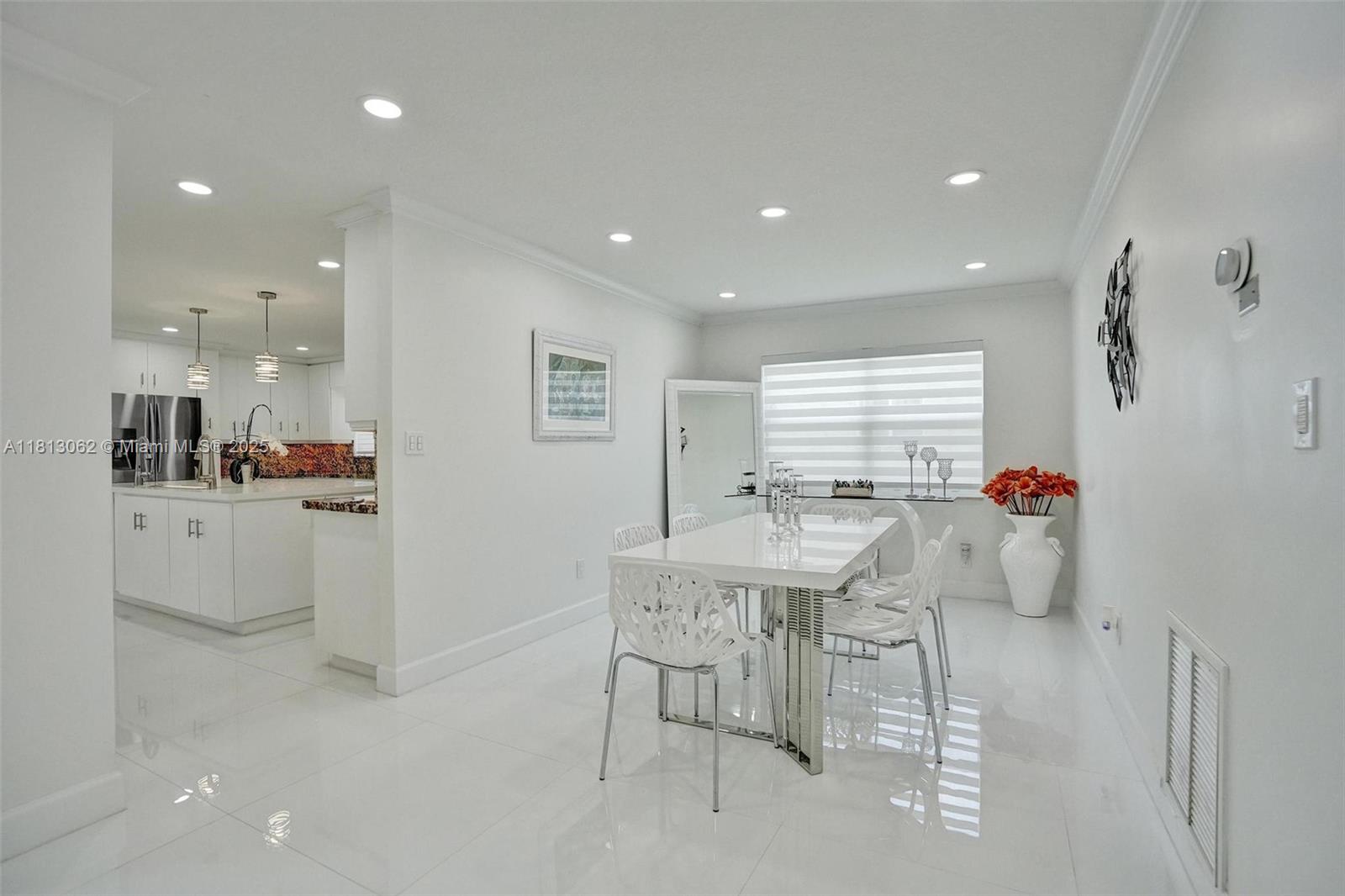 FOREST HILLS SOUTH - Residential