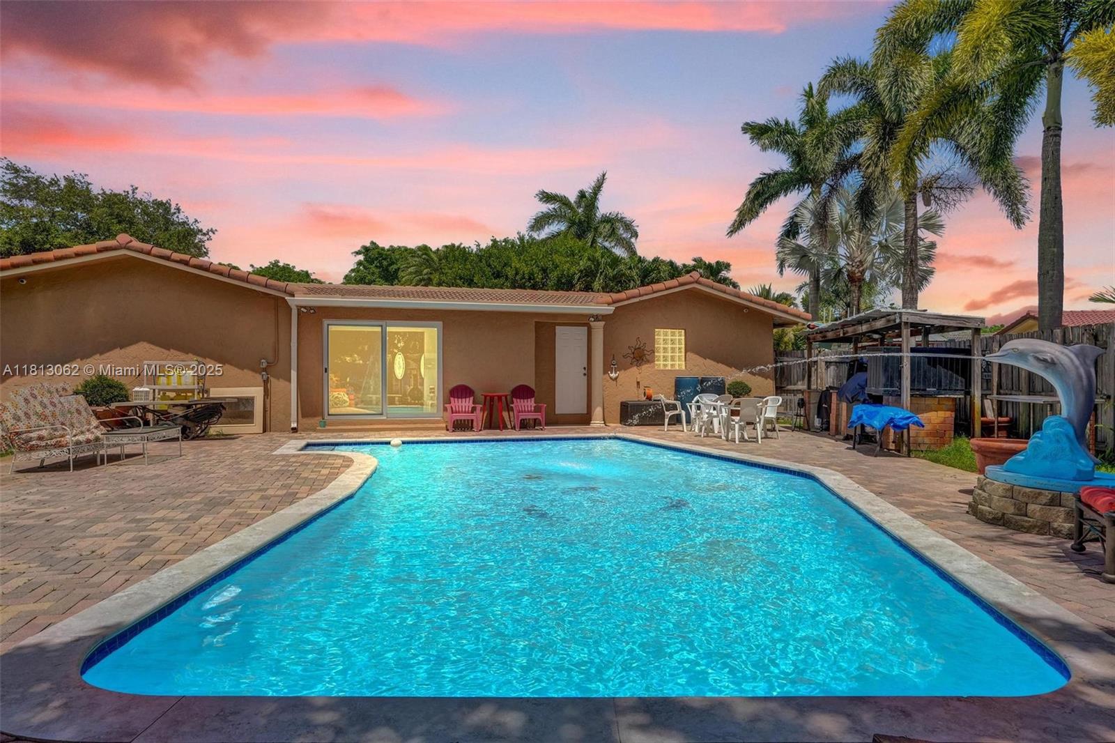 FOREST HILLS SOUTH - Residential