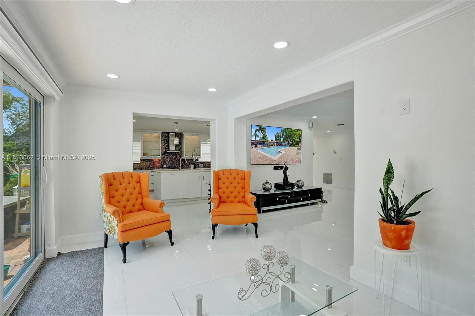 FOREST HILLS SOUTH - Residential