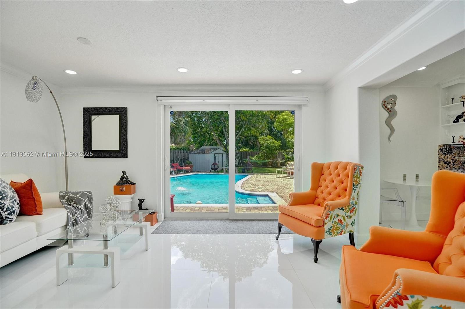 FOREST HILLS SOUTH - Residential