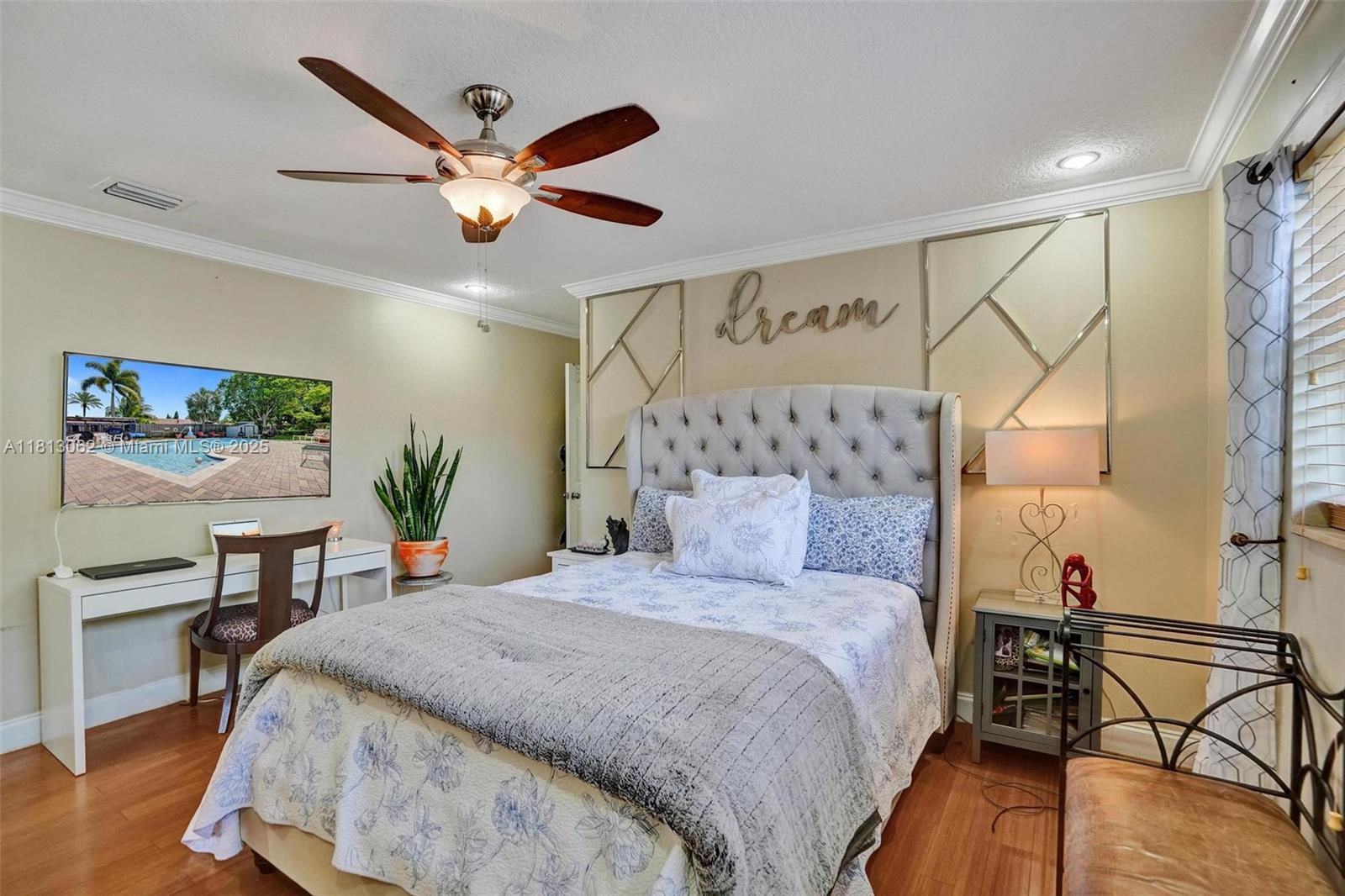 FOREST HILLS SOUTH - Residential