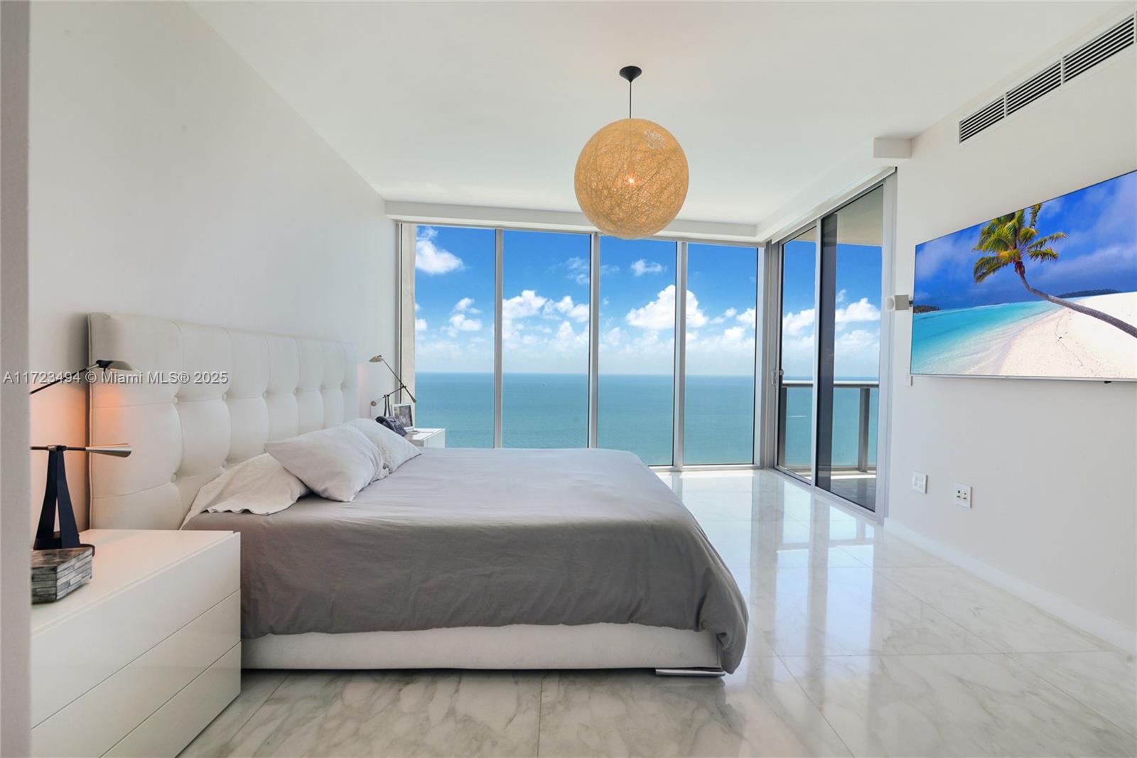 JADE BEACH CONDO - Residential Lease