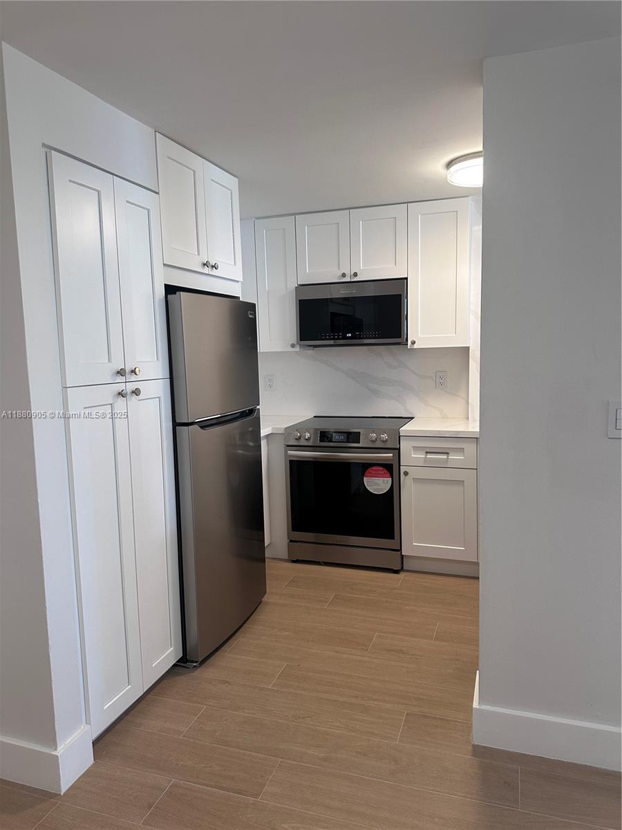 PALM GARDENS CONDO - Residential Lease