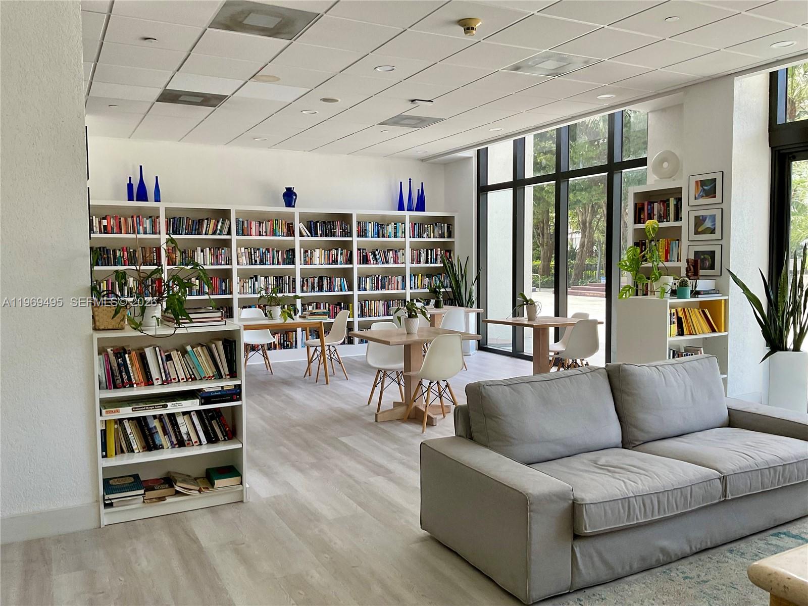 COSTA BELLA CONDO - Residential Lease