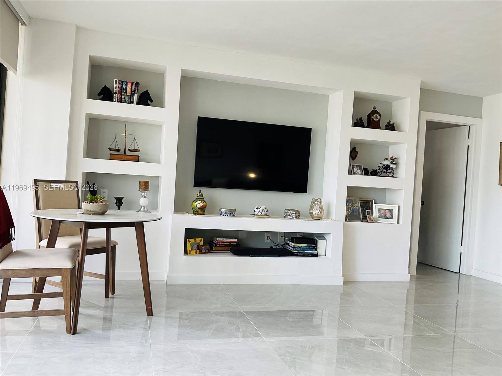 COSTA BELLA CONDO - Residential Lease