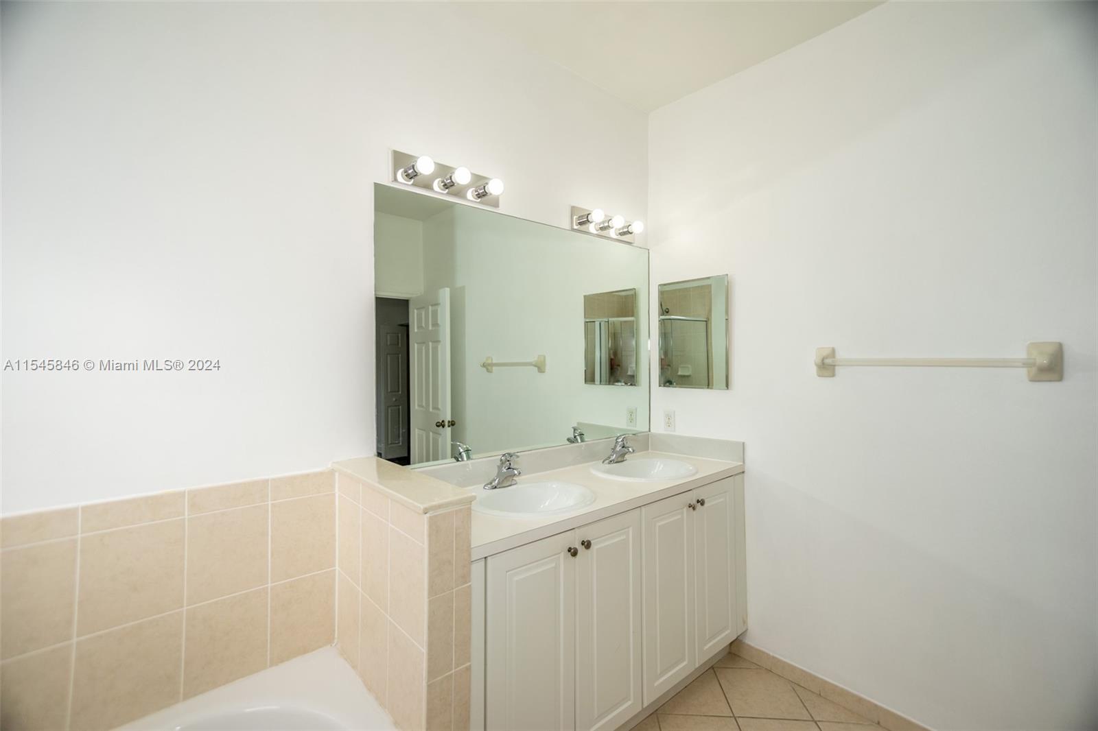 Lakes by the Bay - Residential Lease
