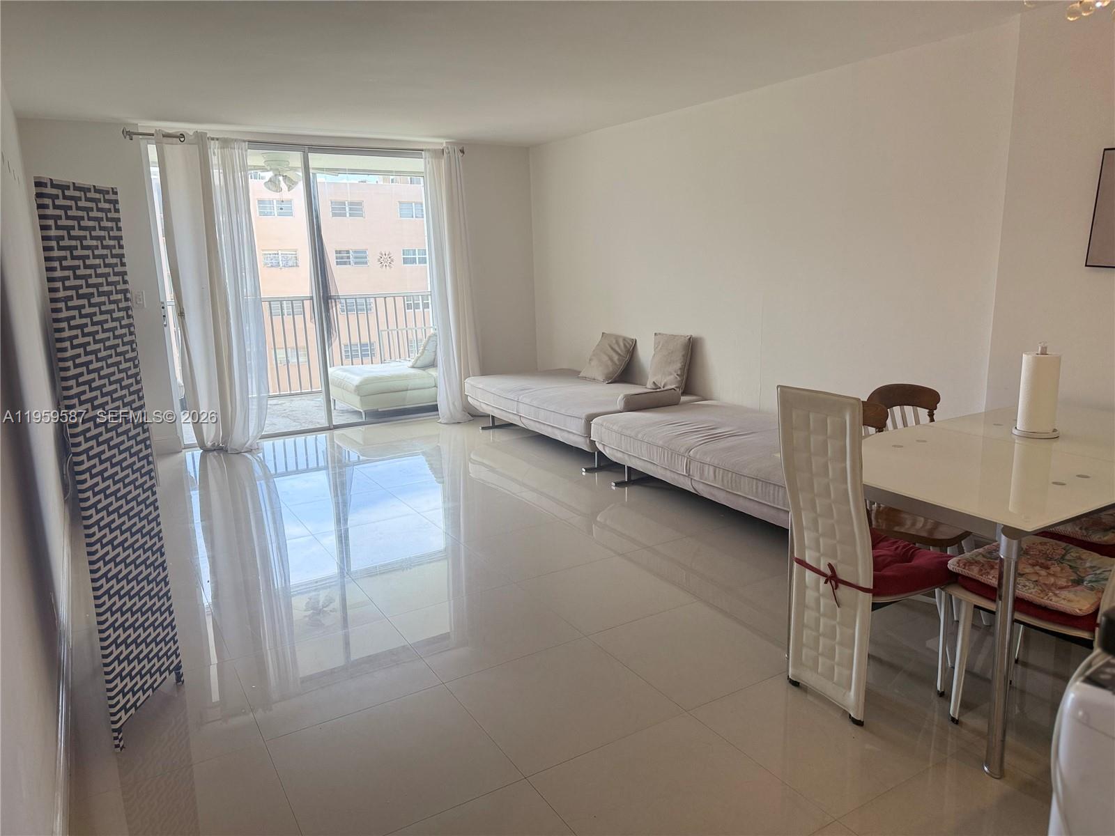 MEADOWBROOK TOWERS CONDO - Residential