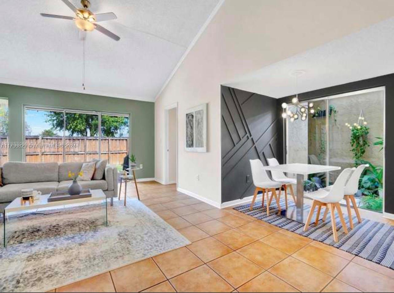 1433 Kittiwake Ct, Homestead, Miami-Dade County, Florida - 2 Bedrooms  
2 Bathrooms - 