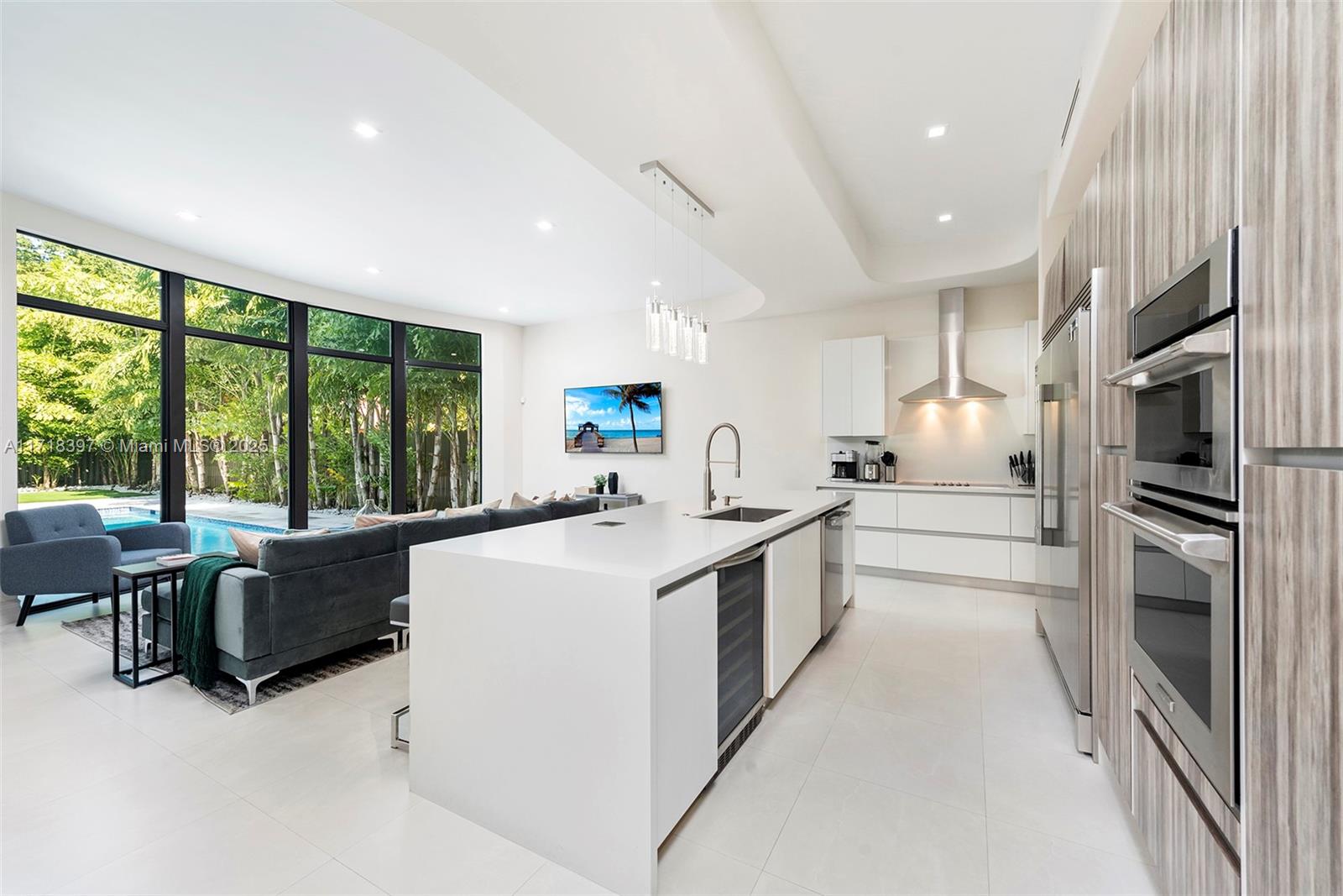 CORAL VILLAS REV - Residential