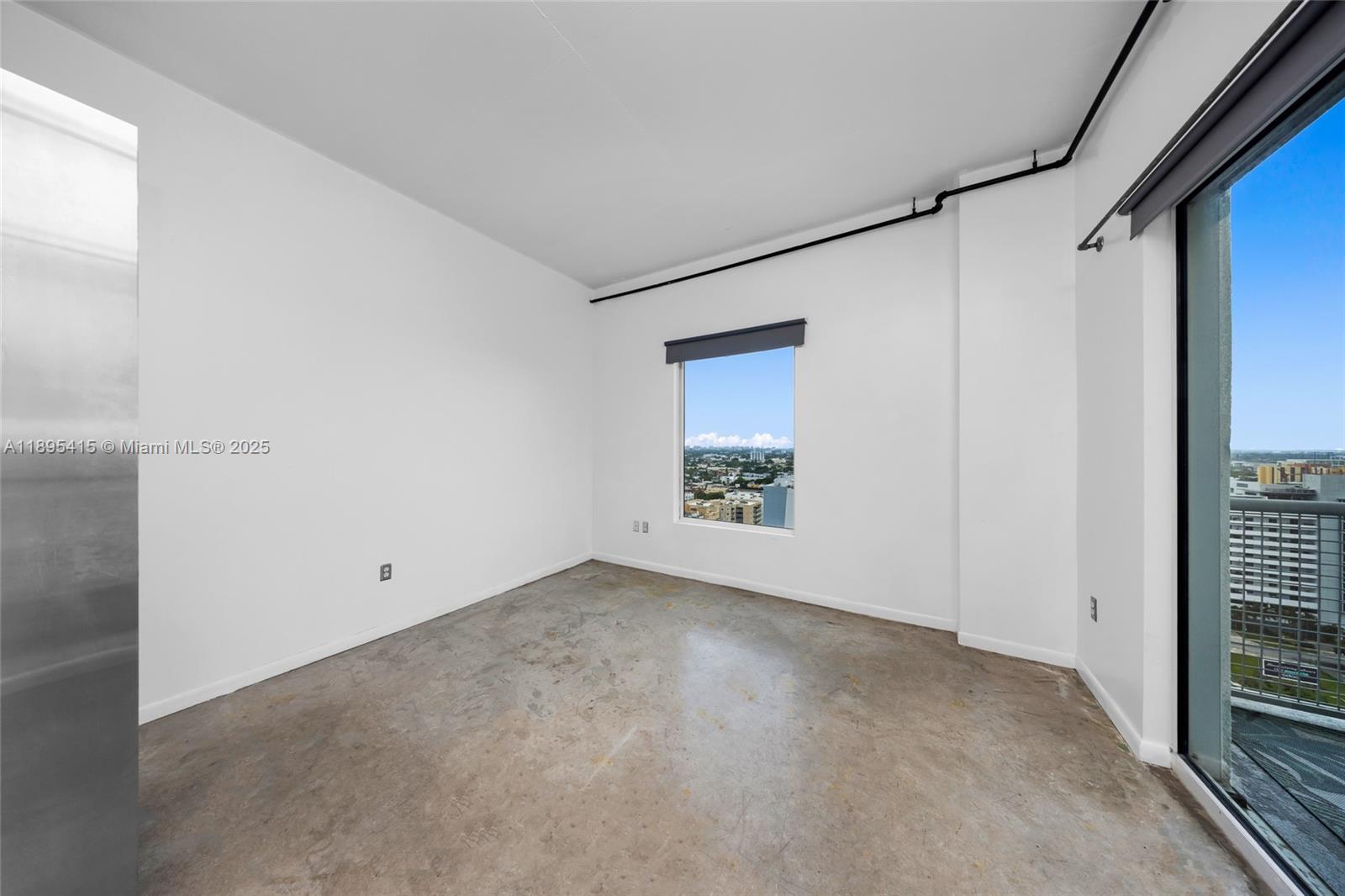 NEO CONDO - Residential
