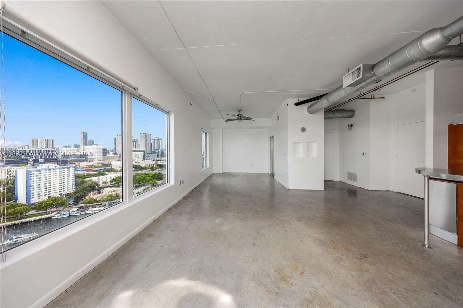 NEO CONDO - Residential