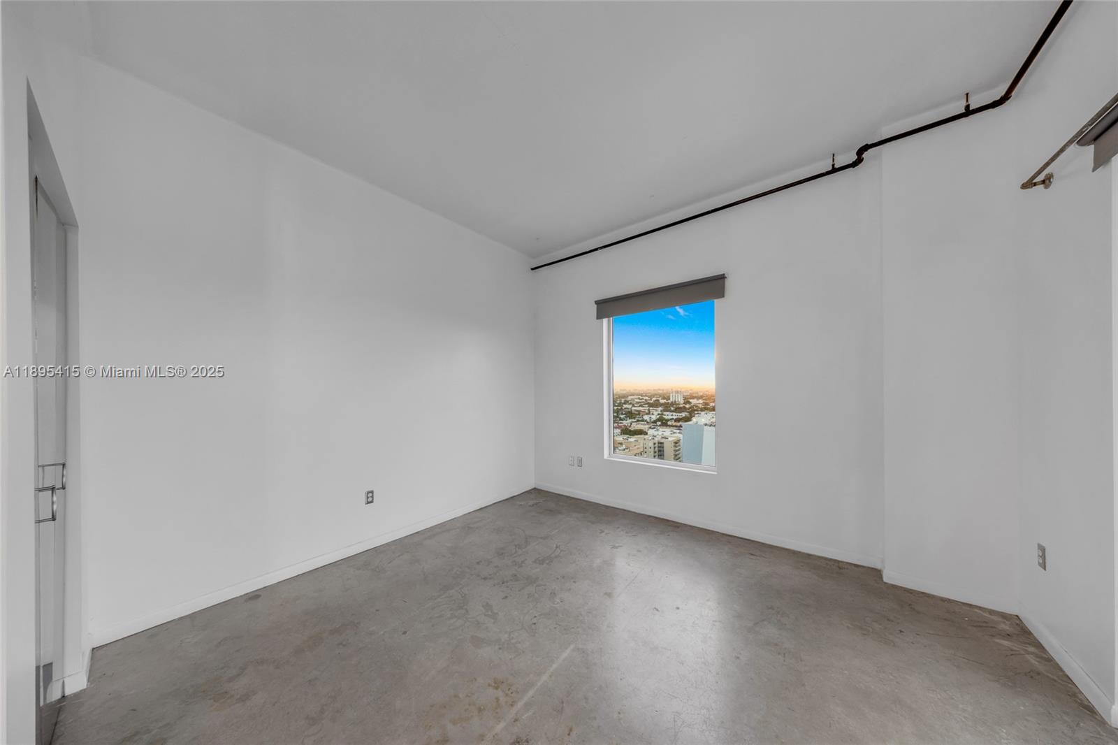 NEO CONDO - Residential