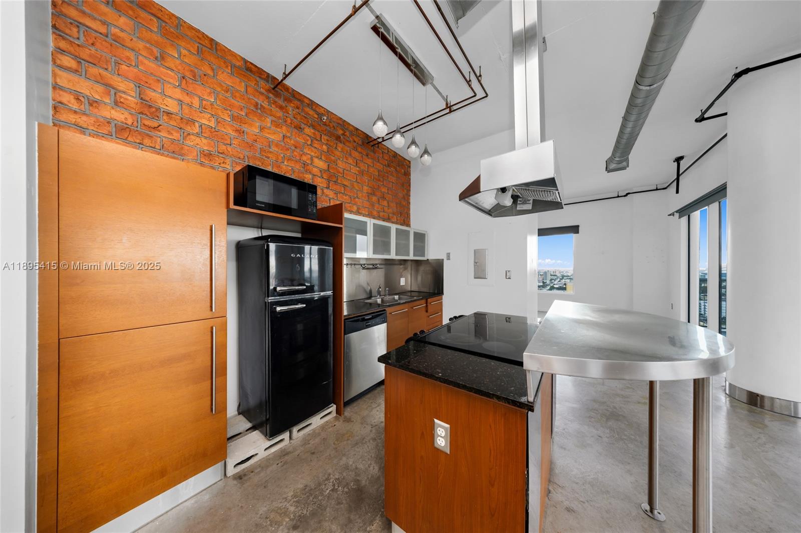 NEO CONDO - Residential