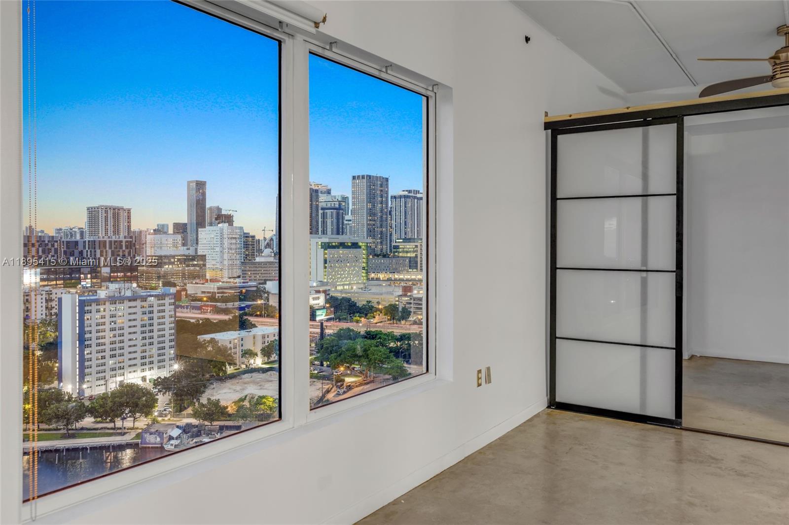 NEO CONDO - Residential