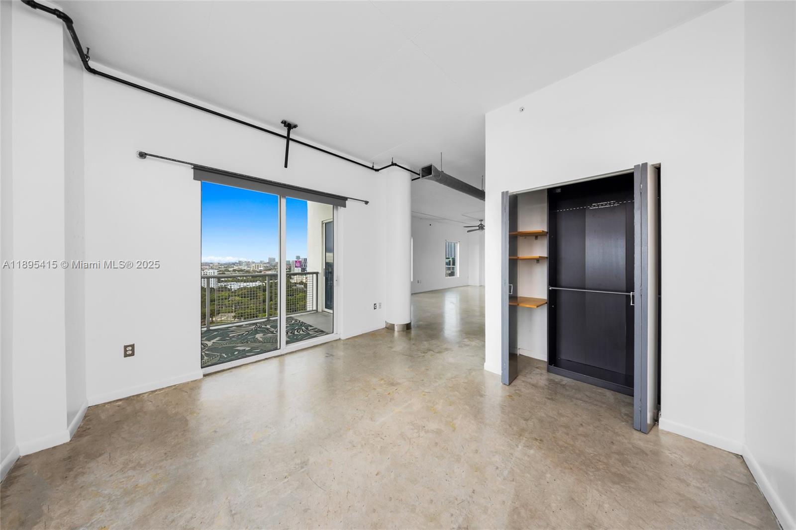 NEO CONDO - Residential