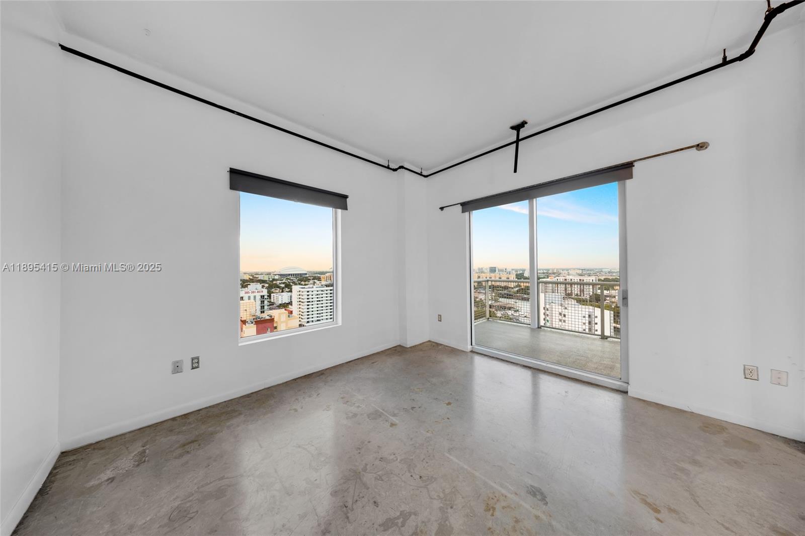 NEO CONDO - Residential