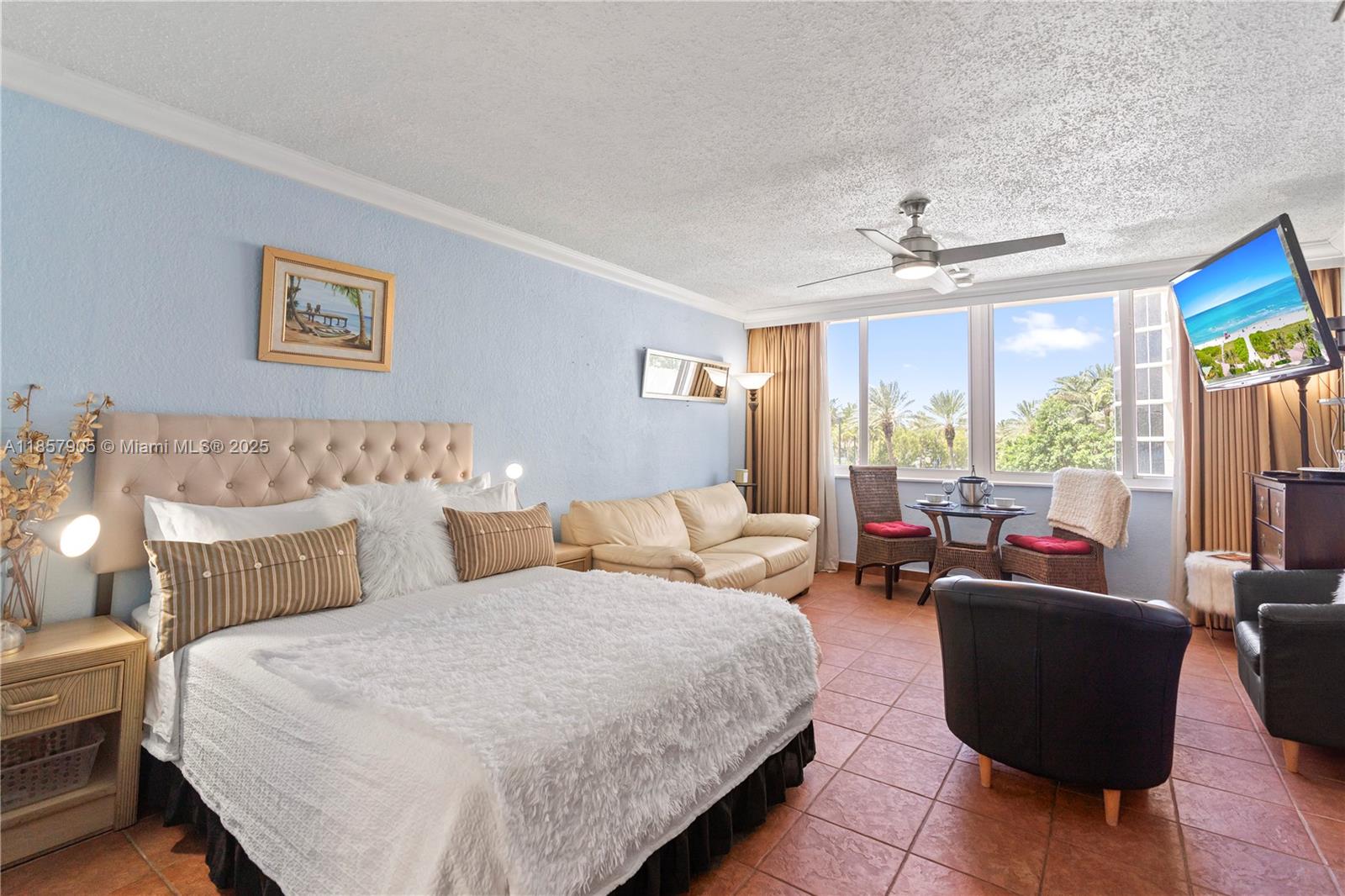 19201 Collins Ave 129