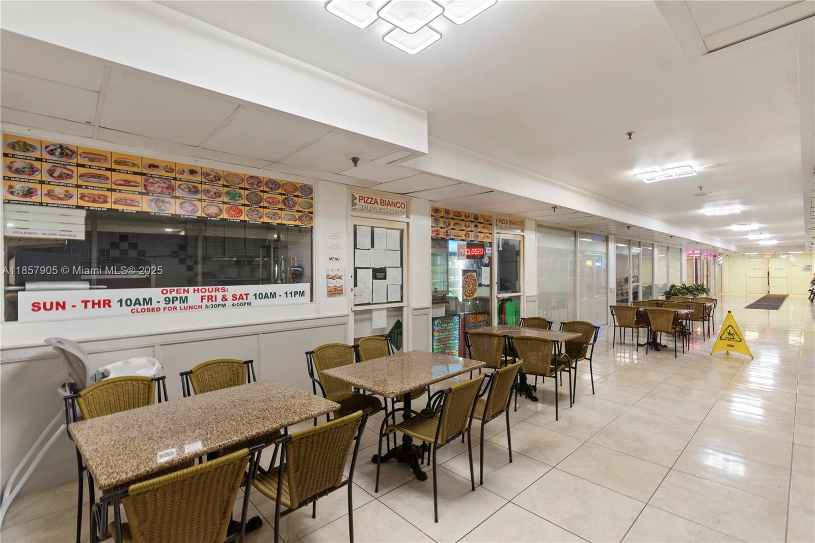 THE AVENTURA BEACH CLUB C - Residential