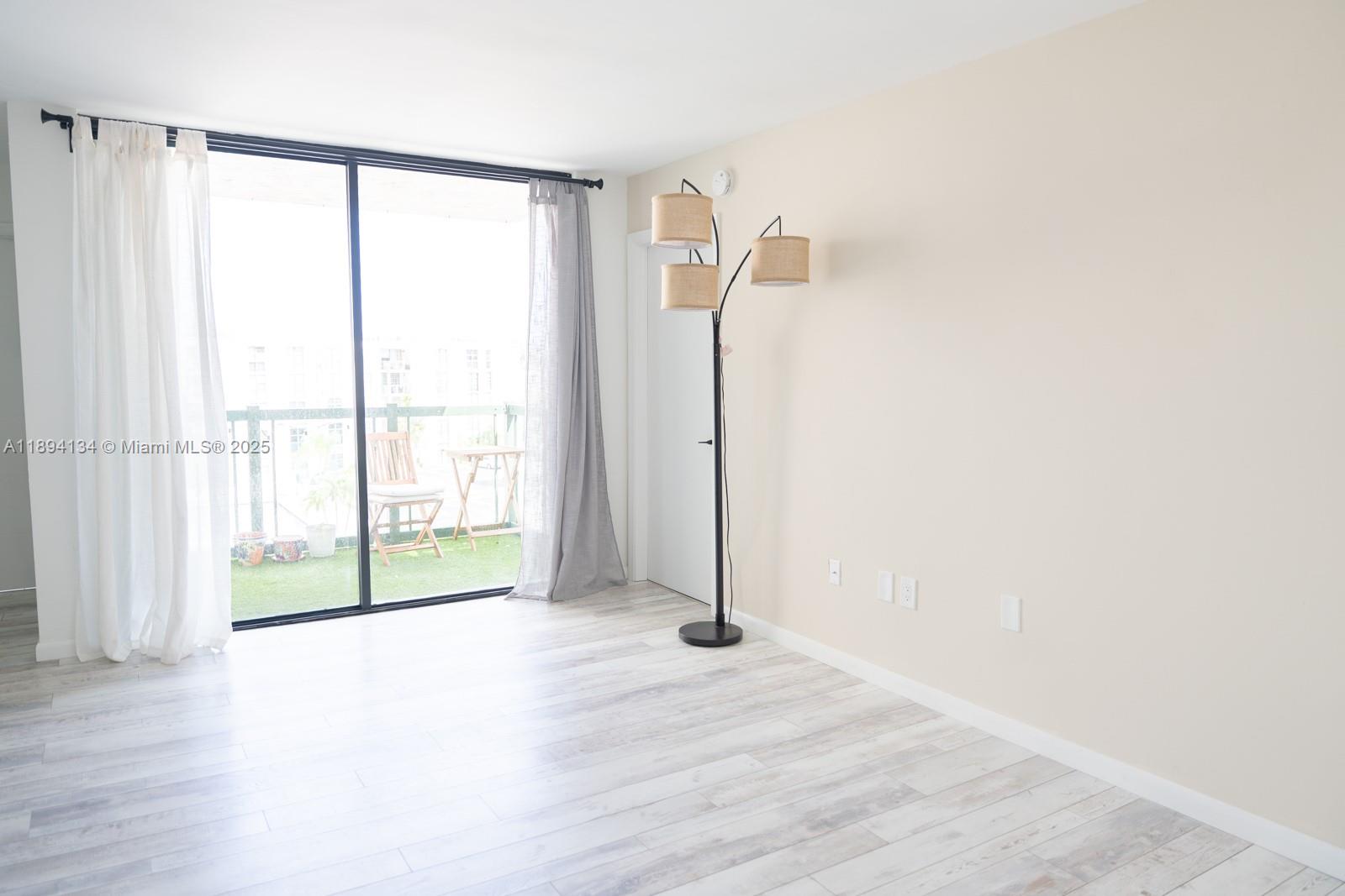 INTERNATIONAL TOWERS COND - Residential Lease