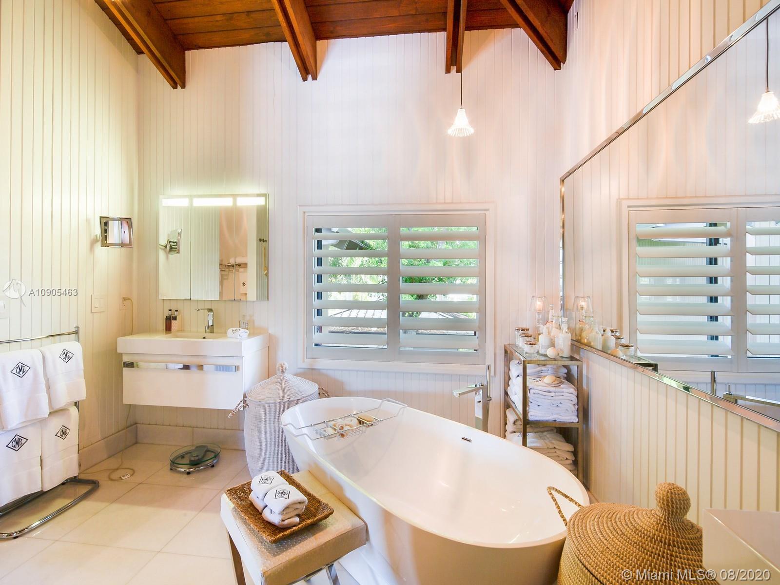 CAPE FLORIDA SUB SEC 3 - Residential