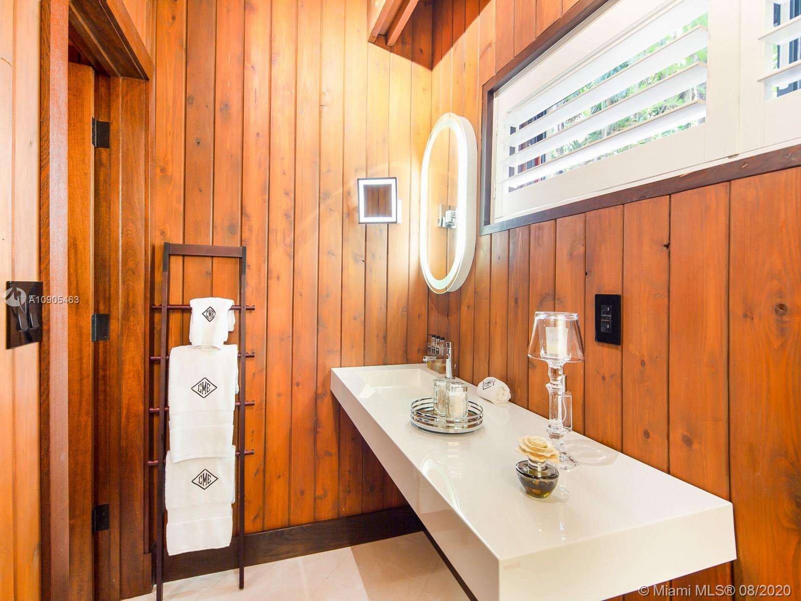 CAPE FLORIDA SUB SEC 3 - Residential