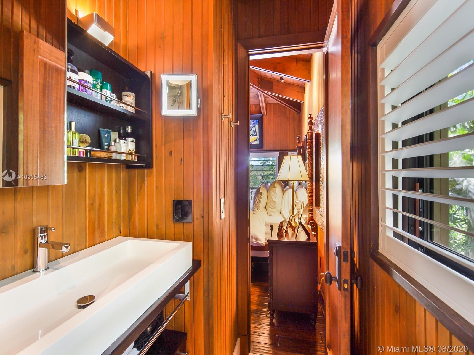 CAPE FLORIDA SUB SEC 3 - Residential