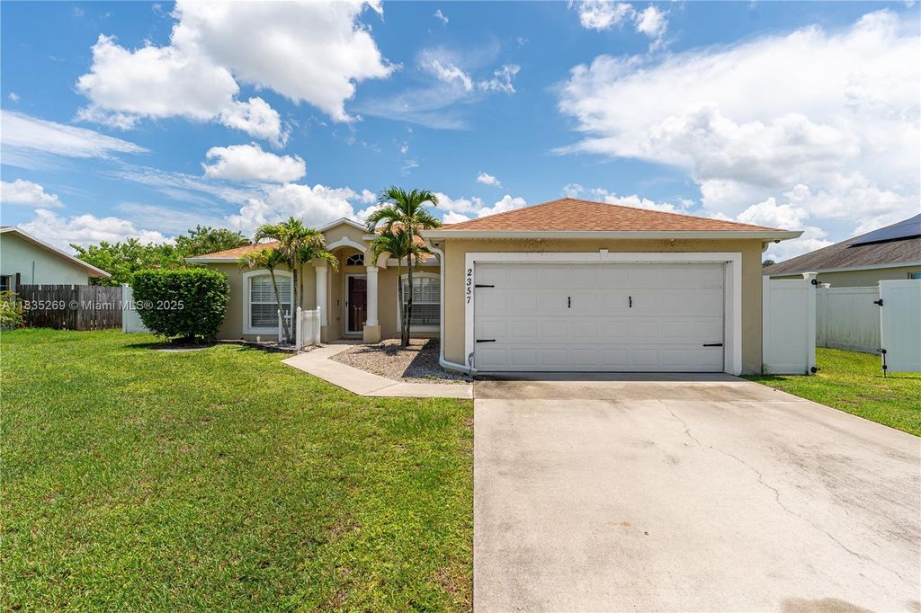 Photo of 2357 SW Chestnut Ln, Port St Lucie, FL 34953 (MLS # A11835269)