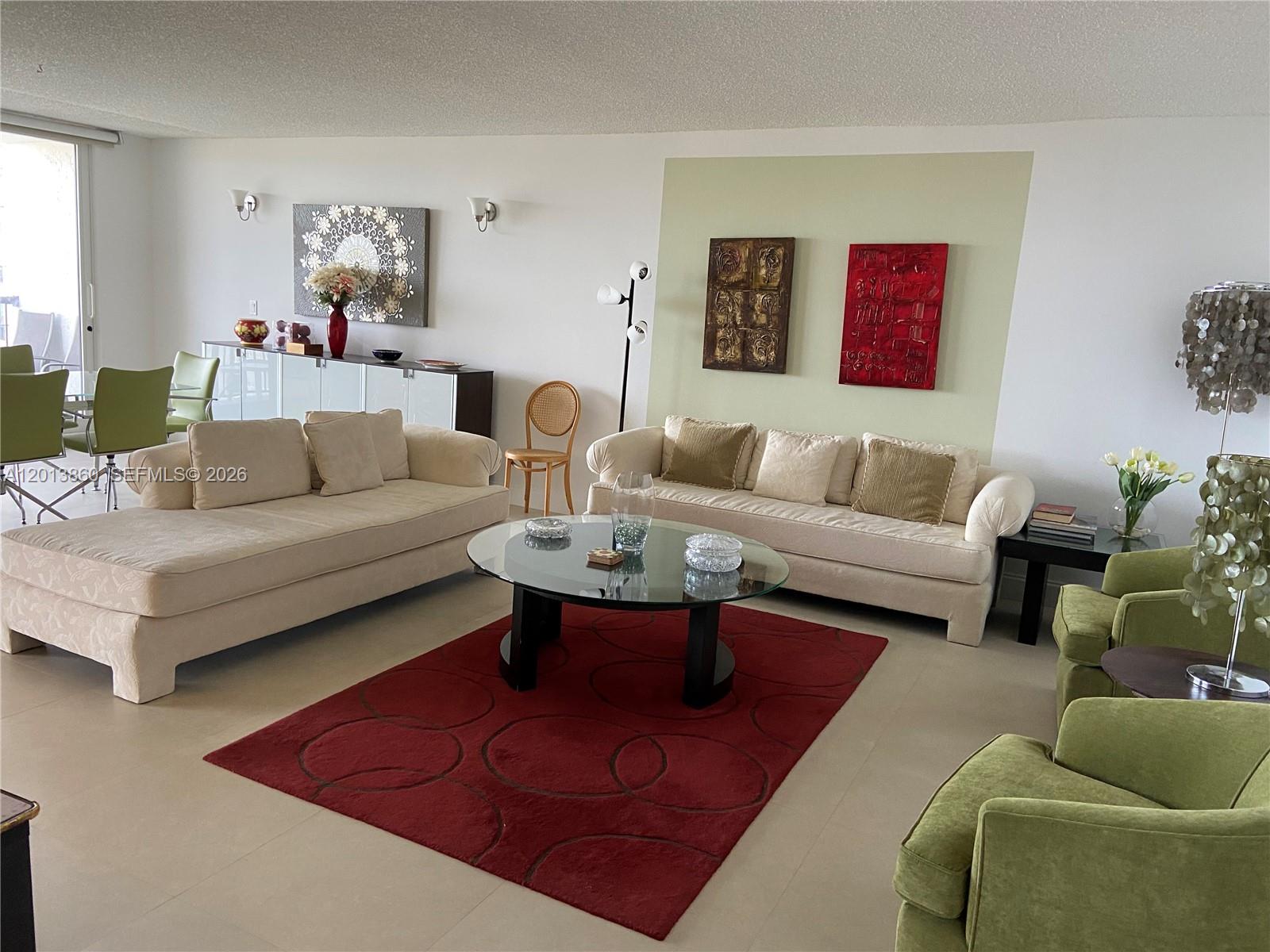 HAMPTON BEACH CLUB CONDO - Residential Lease