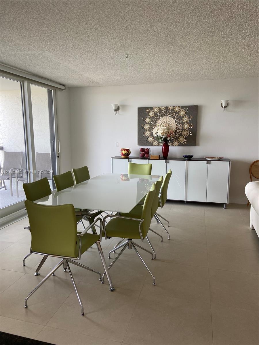 HAMPTON BEACH CLUB CONDO - Residential Lease