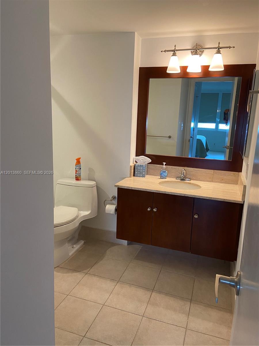HAMPTON BEACH CLUB CONDO - Residential Lease