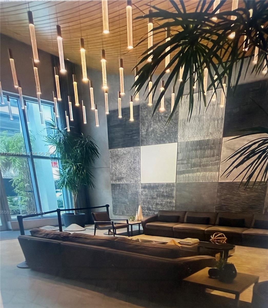 1100 S Miami Ave 2804