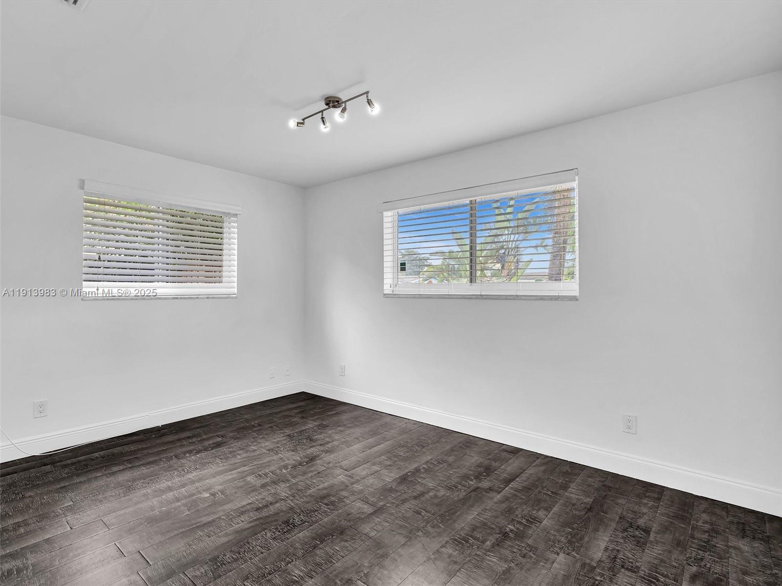 SWAY SHORES - Residential Lease