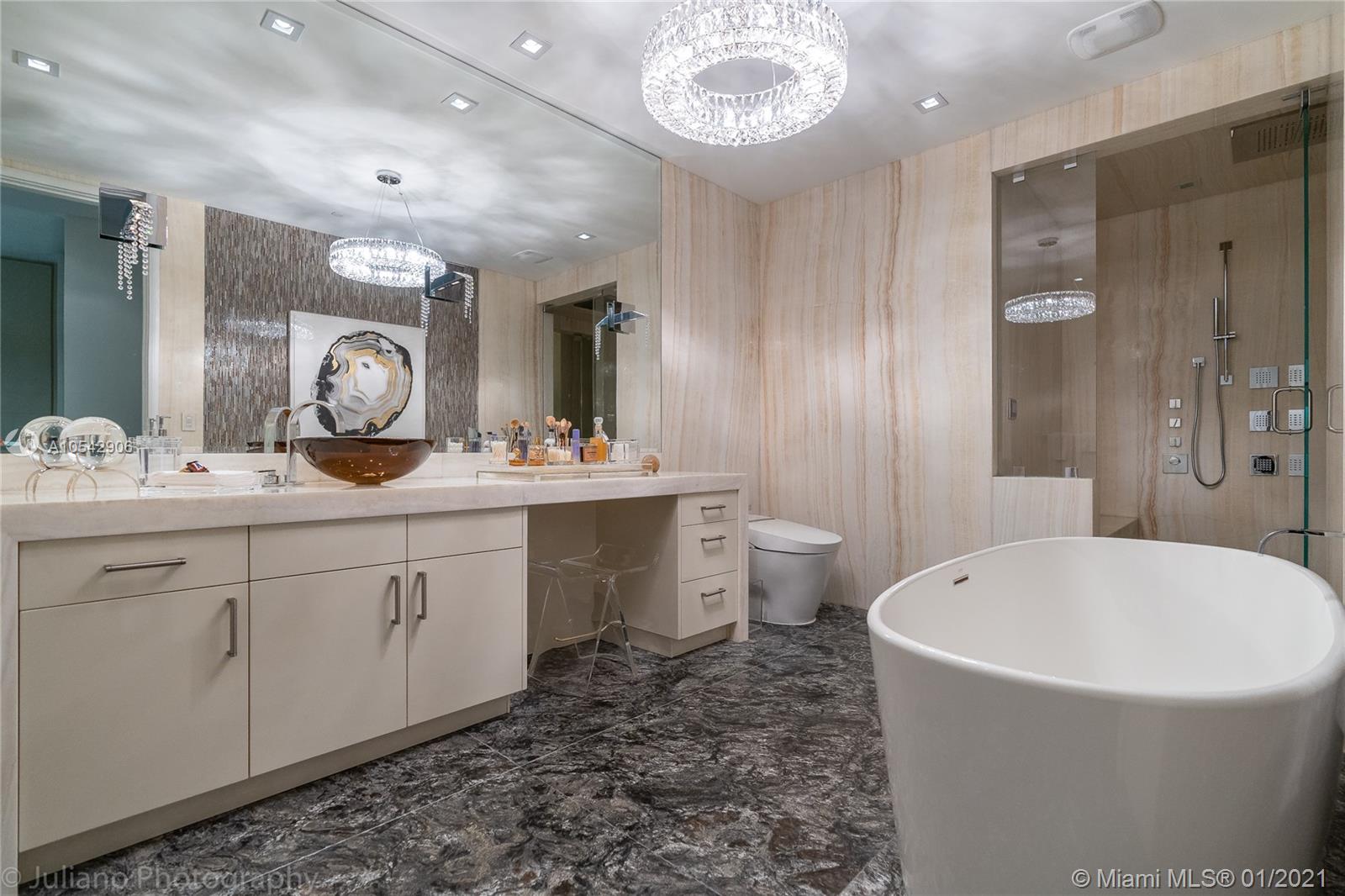 Mansions at Acqualina - Residential