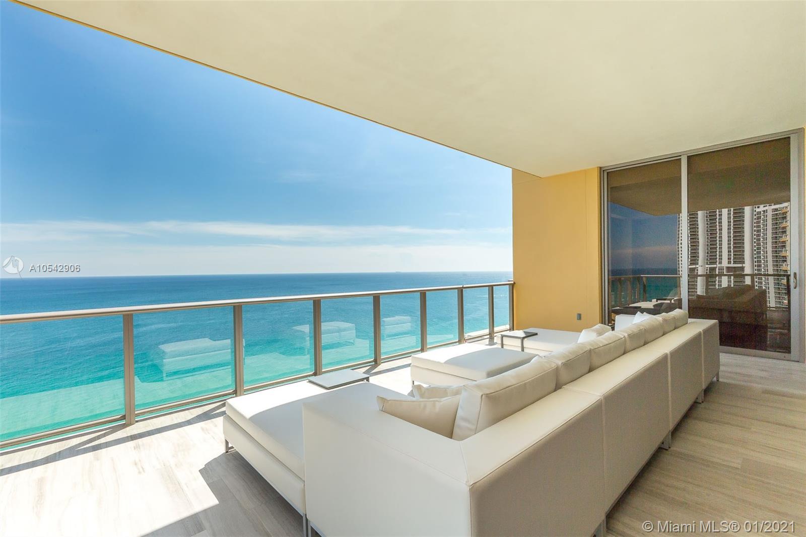 Mansions at Acqualina - Residential