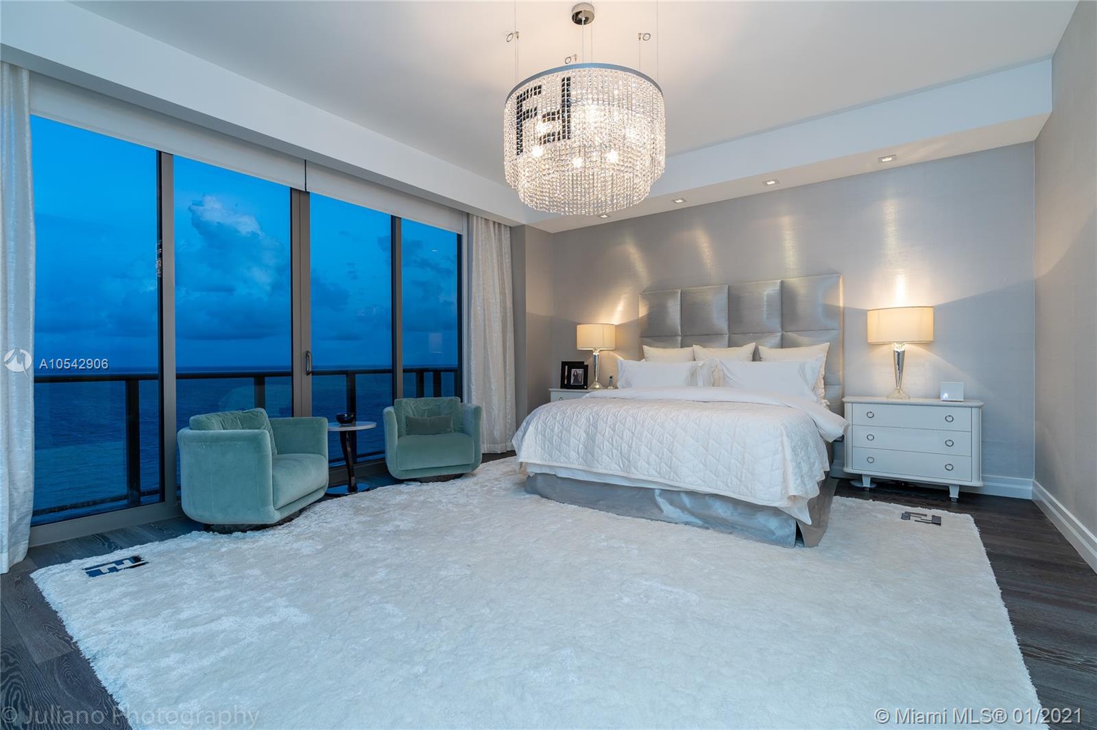 Mansions at Acqualina - Residential